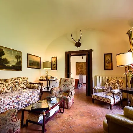 Hotel Masseria Rossella 3*